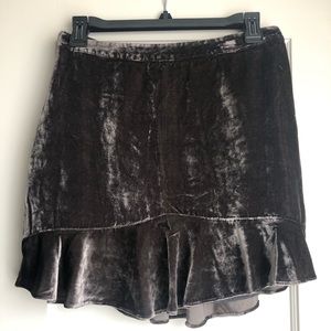 Madewell Dark Grey Ruffle Edge Velvet Skirt Size 4
